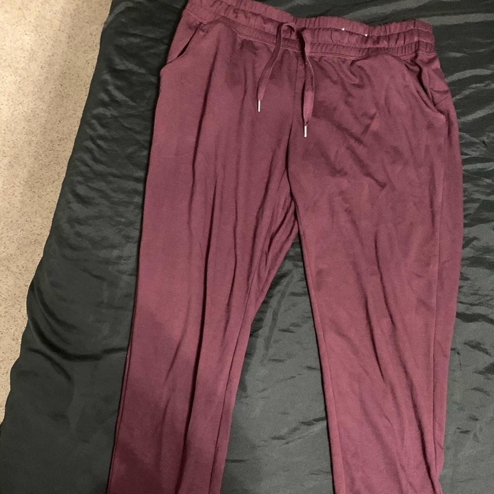 Women’s sweatpants
